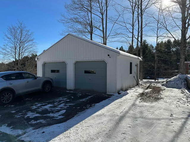 $419,900 | 22 Altemont Street, Peterborough, NH 03458