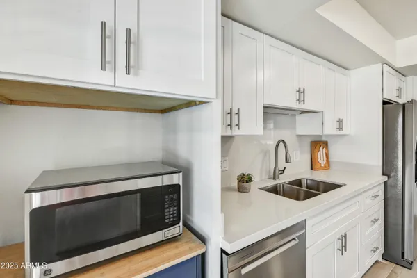 $499,000 | 1986 East Palmcroft Drive, Tempe, AZ 85282