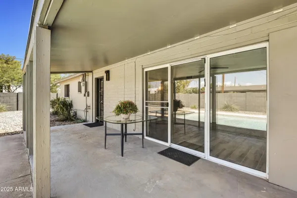 $499,000 | 1986 East Palmcroft Drive, Tempe, AZ 85282