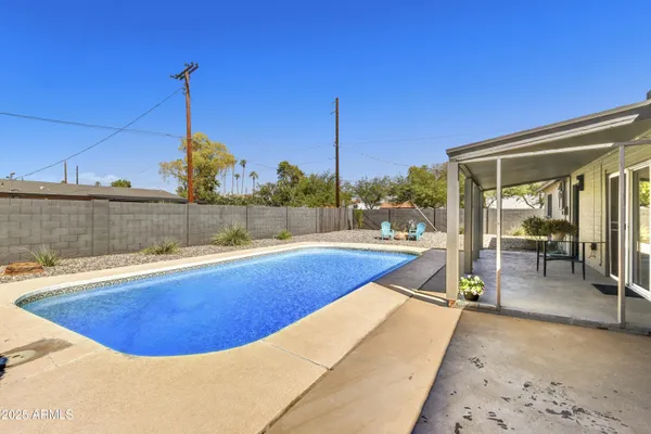 $499,000 | 1986 East Palmcroft Drive, Tempe, AZ 85282