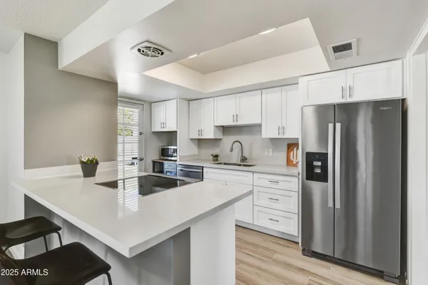 $499,000 | 1986 East Palmcroft Drive, Tempe, AZ 85282