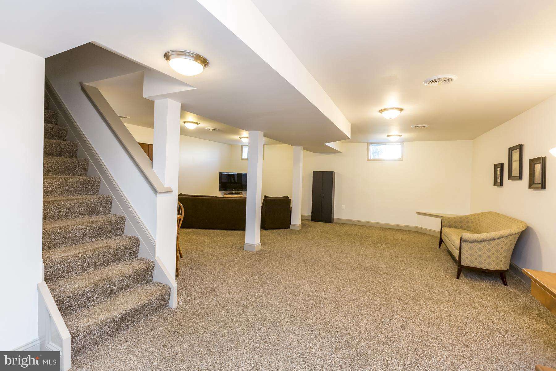 5240 Freter Road Sykesville, MD 21784 - Photo 20 of 23 Family Room