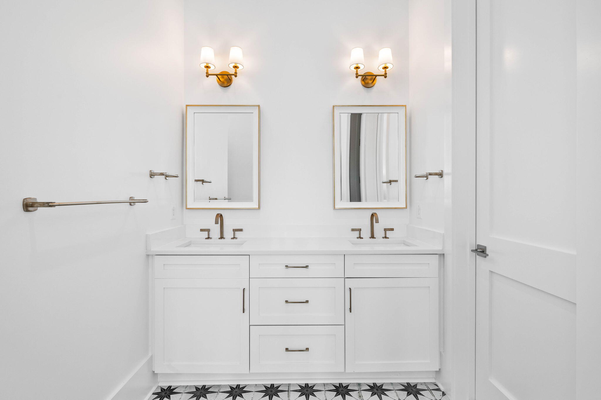 43 Pompano Street Inlet Beach, FL 32461 - Photo 57 of 83 a bathroom with mirror and window