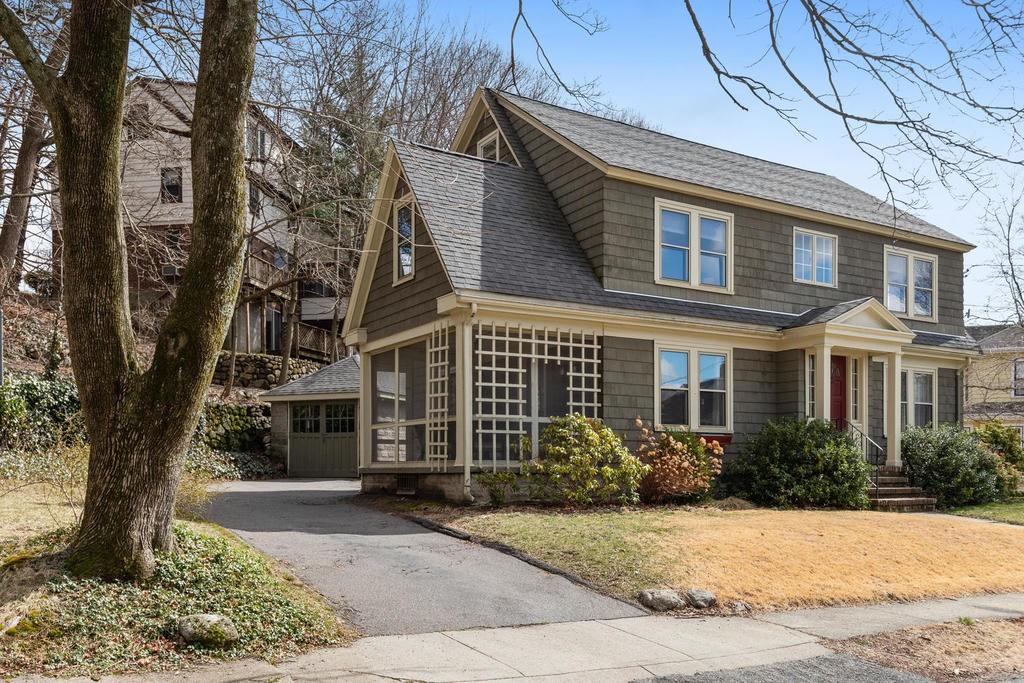 21 Winslow Road Winchester, MA 01890 - Photo 4 of 35