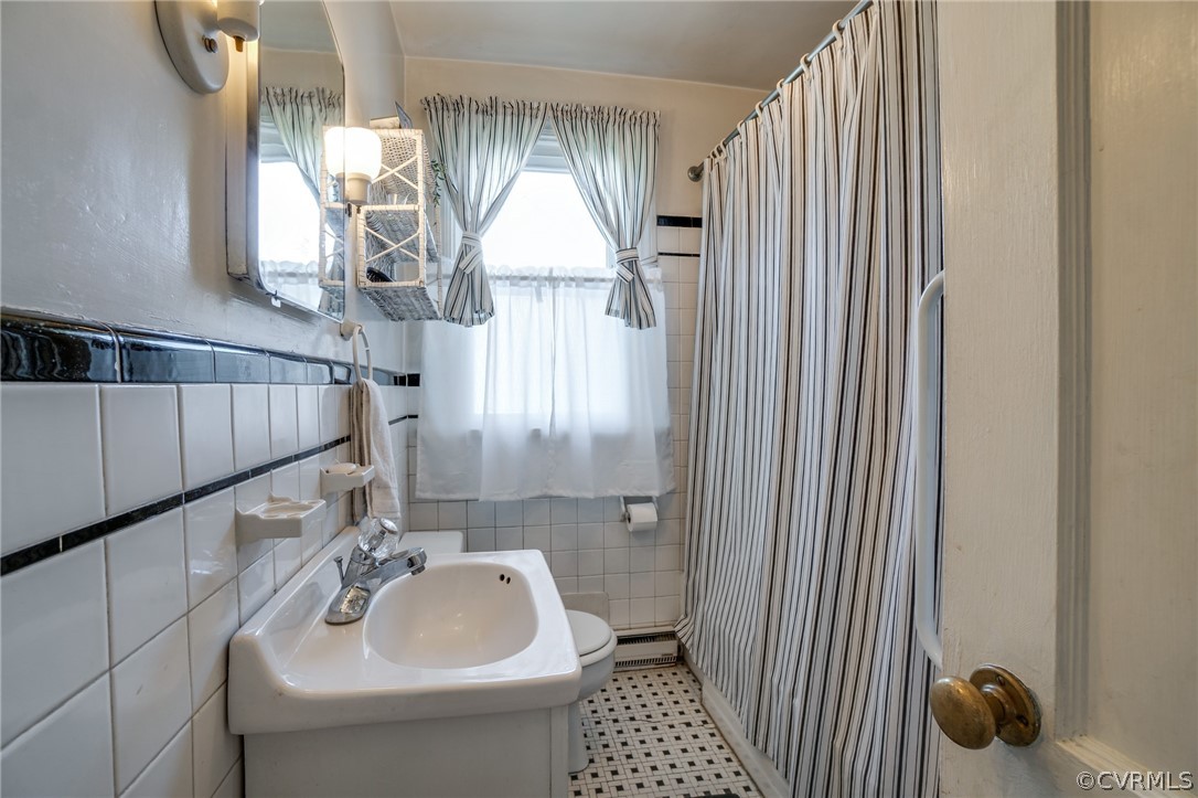 2612 Dumbarton Road Henrico, VA 23228 - Photo 16 of 17 Gallery Image 16
