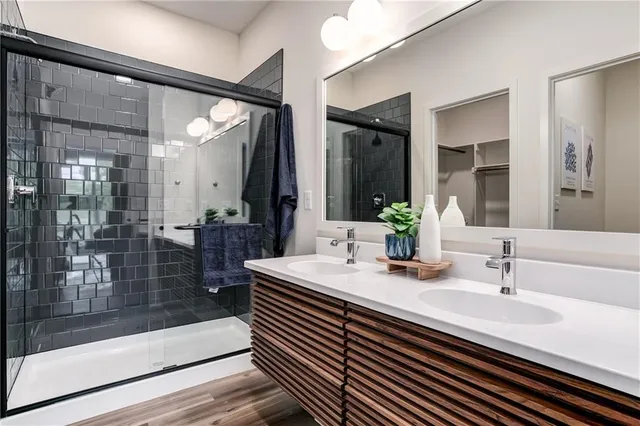 $290,000 | 4411 East 135th Street, Grandview, MO 64030