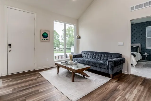 $290,000 | 4411 East 135th Street, Grandview, MO 64030