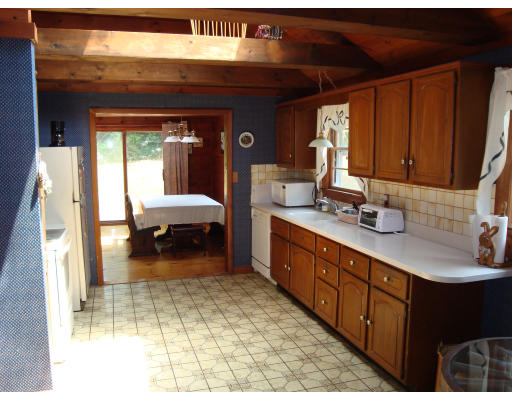 27 Winslow Road Braintree, MA 02184 - Photo 7 of 10 Gallery Image 7