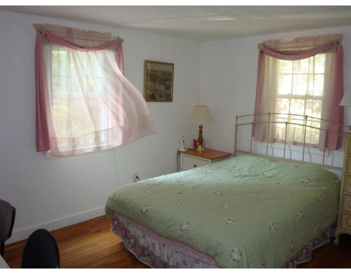 27 Winslow Road Braintree, MA 02184 - Photo 8 of 10 Gallery Image 8