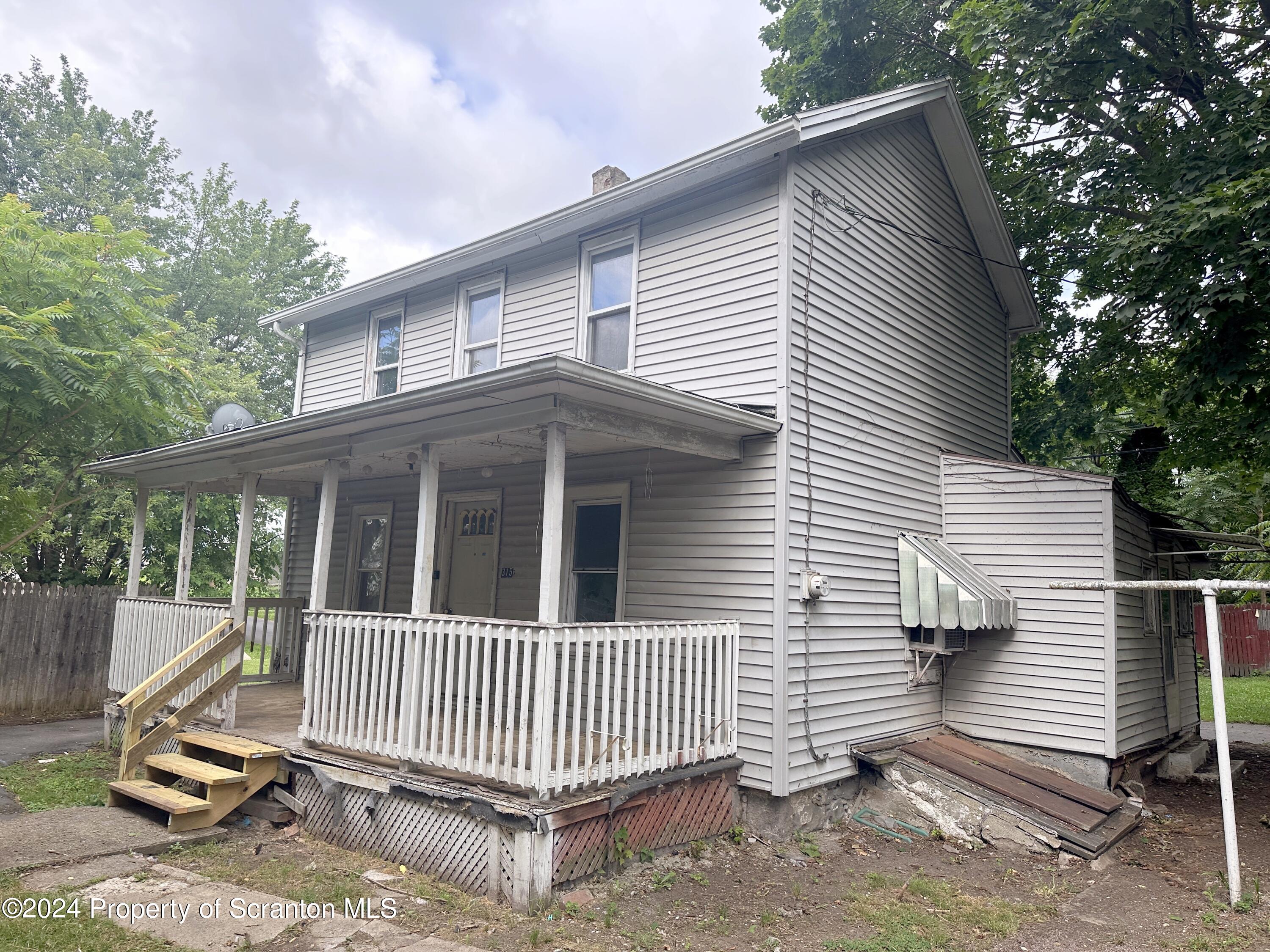 315 North Rear Garfield Scranton, PA 18504 - Photo 6 of 21 Gallery Image 6