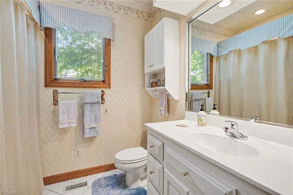 191 Wexham Road Winston-Salem, NC 27103 - Photo 20 of 37 Gallery Image 20