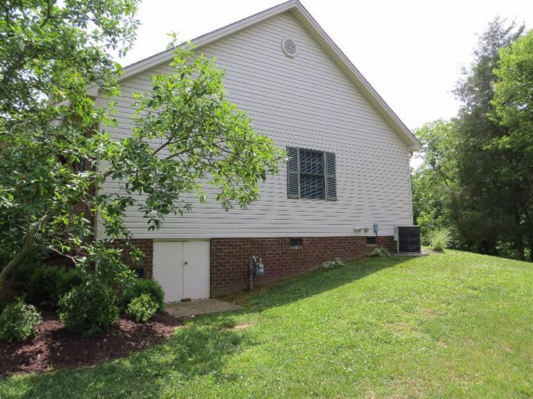 121 Evergreen Road Frankfort, KY 40601 - Photo 13 of 66 Photo 13