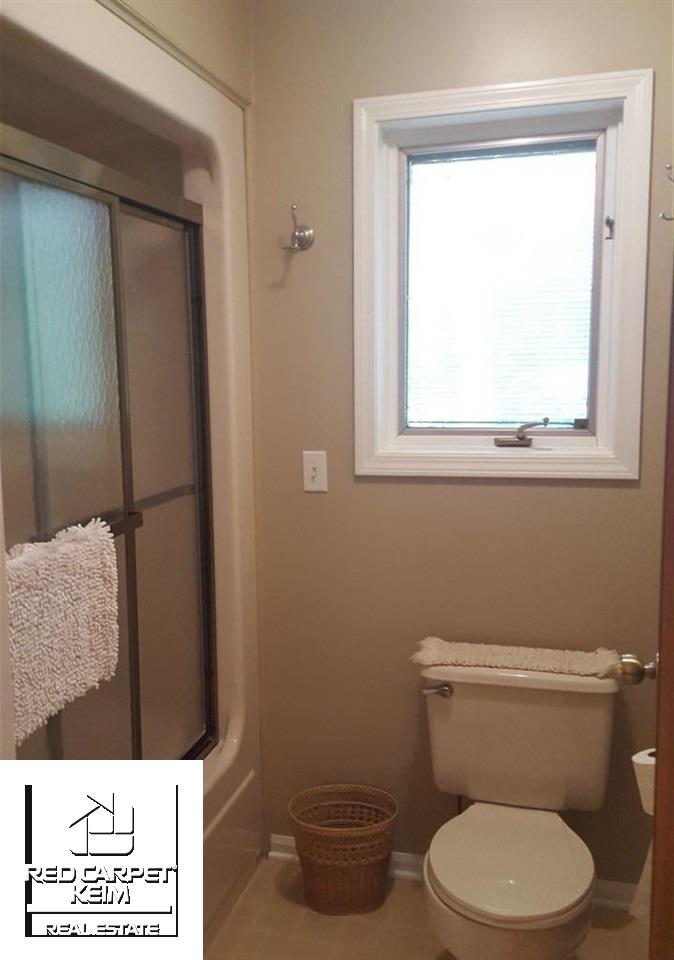 11040 East Coldwater Road Davison, MI 48423 - Photo 10 of 35