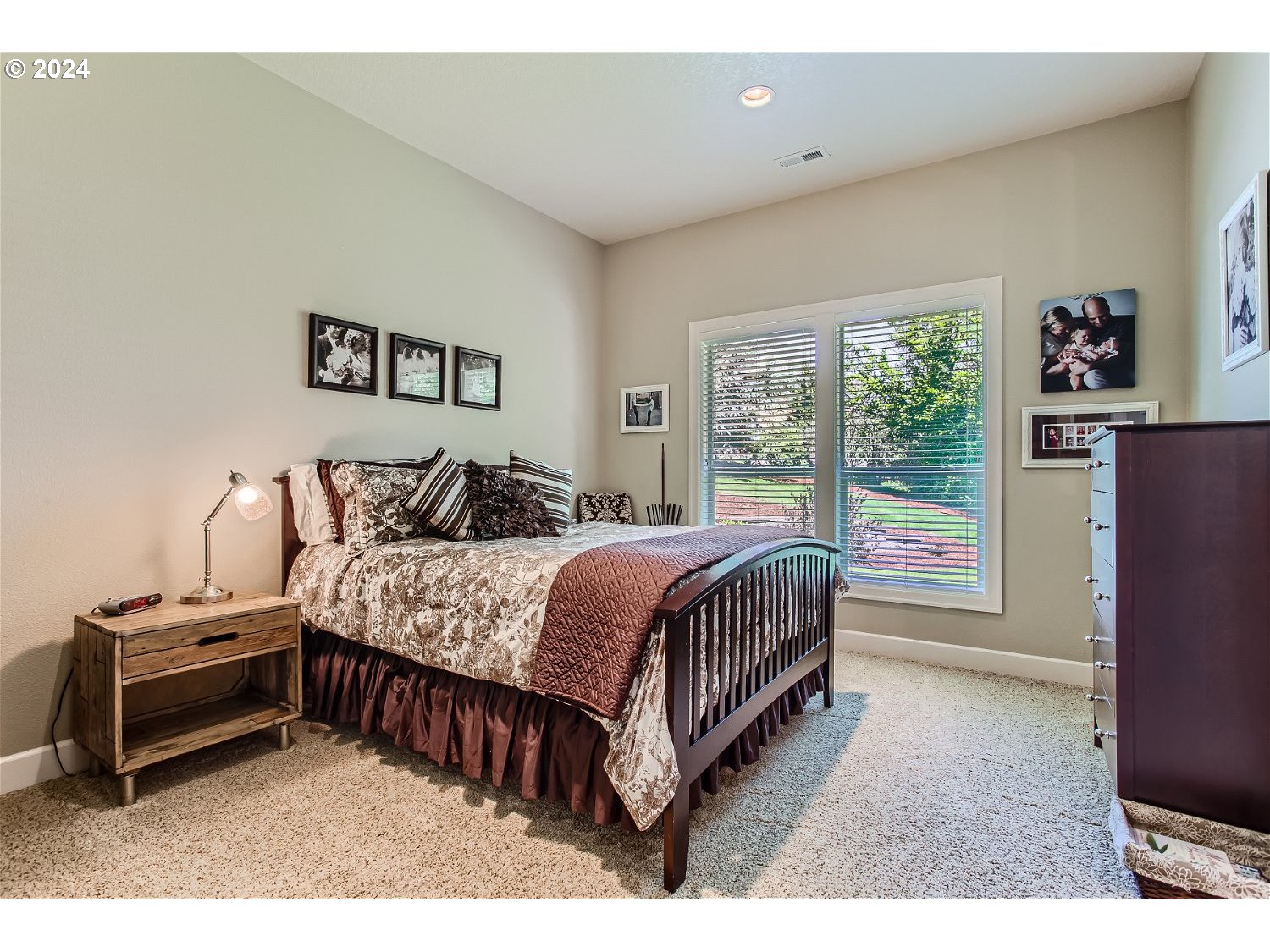 1549 Southwest Walters Loop Gresham, OR 97080 - Photo 21 of 45 Gallery Image 21