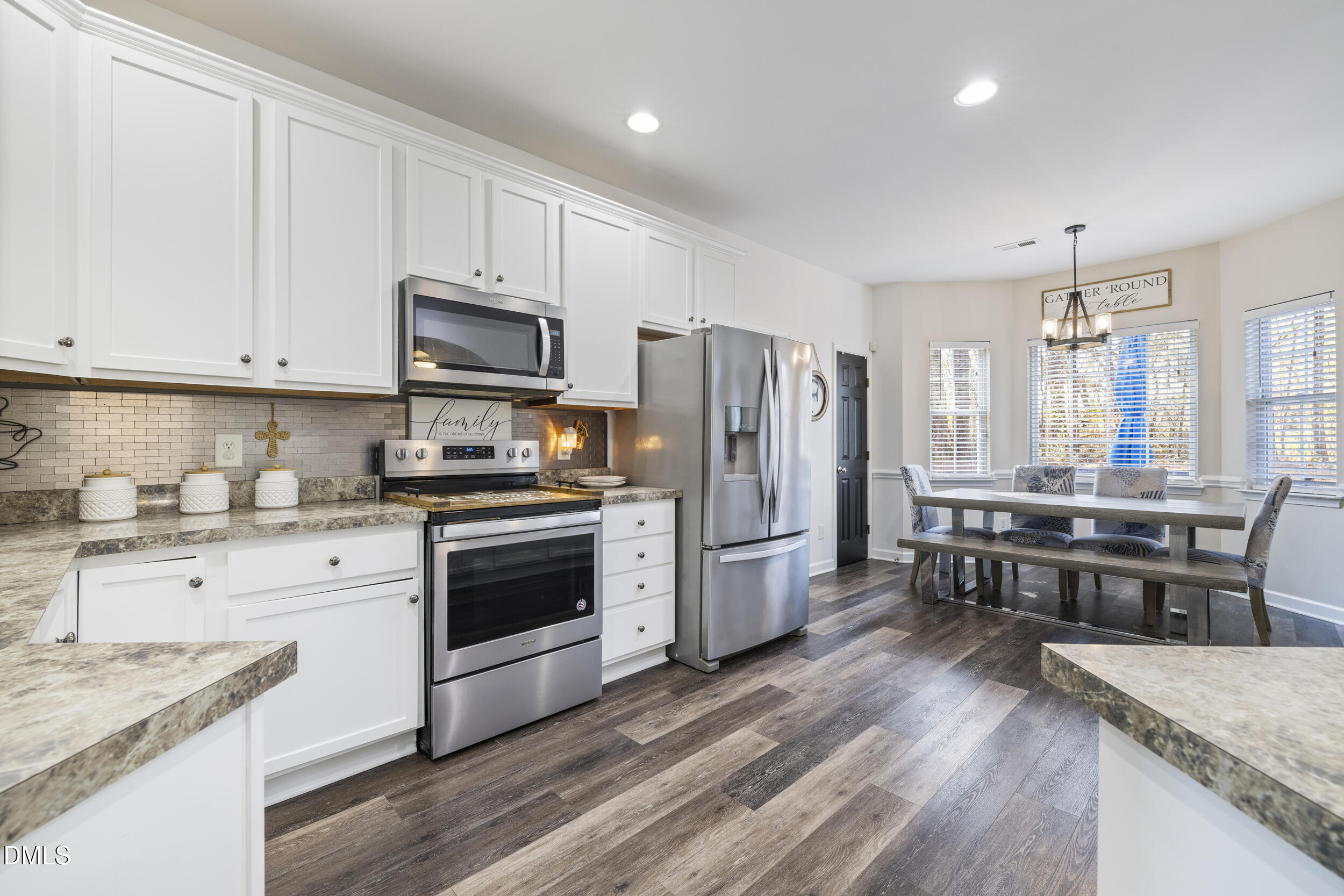 2213 Water Spray Drive Raleigh, NC 27610 - Photo 20 of 42 HN9A6658_pro_2550x1667