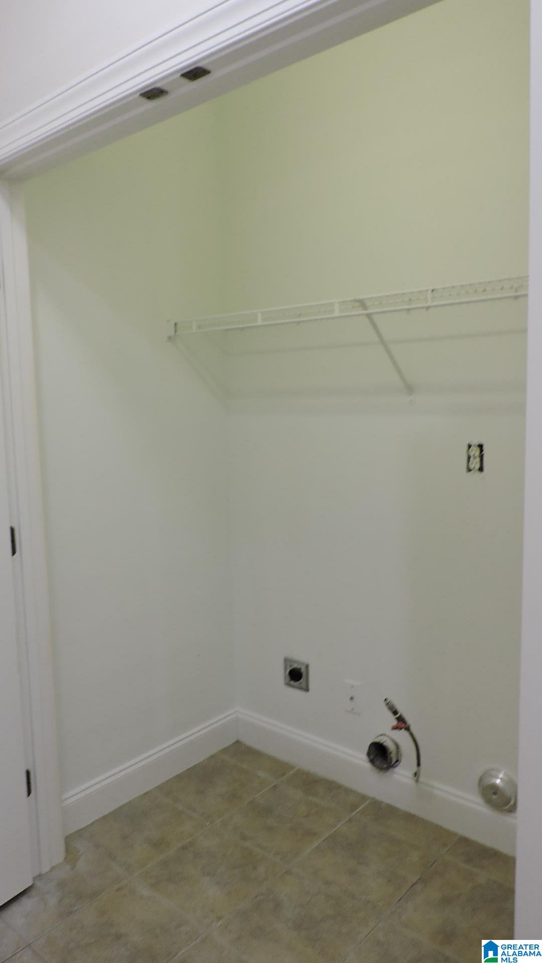 1032 Kerry Drive Calera, AL 35040 - Photo 16 of 28