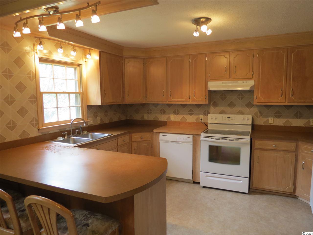 332 Jacobs Avenue Georgetown, SC 29440 - Photo 10 of 25 Gallery Image 10