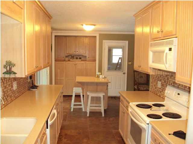 7911 Ridgemont Drive Newburgh, IN 47630 - Photo 14 of 26 Gallery Image 14