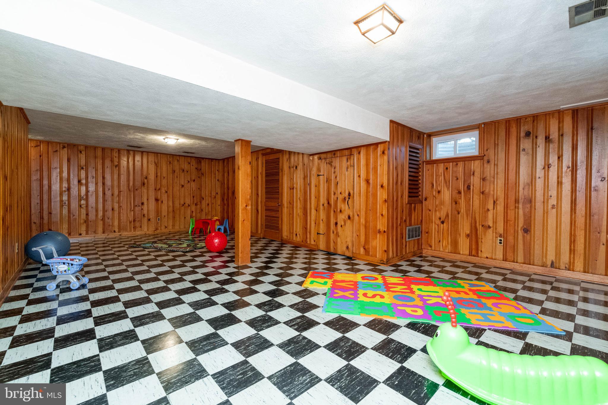 813 Stoneleigh Road Baltimore, MD 21212 - Photo 33 of 42 Basement