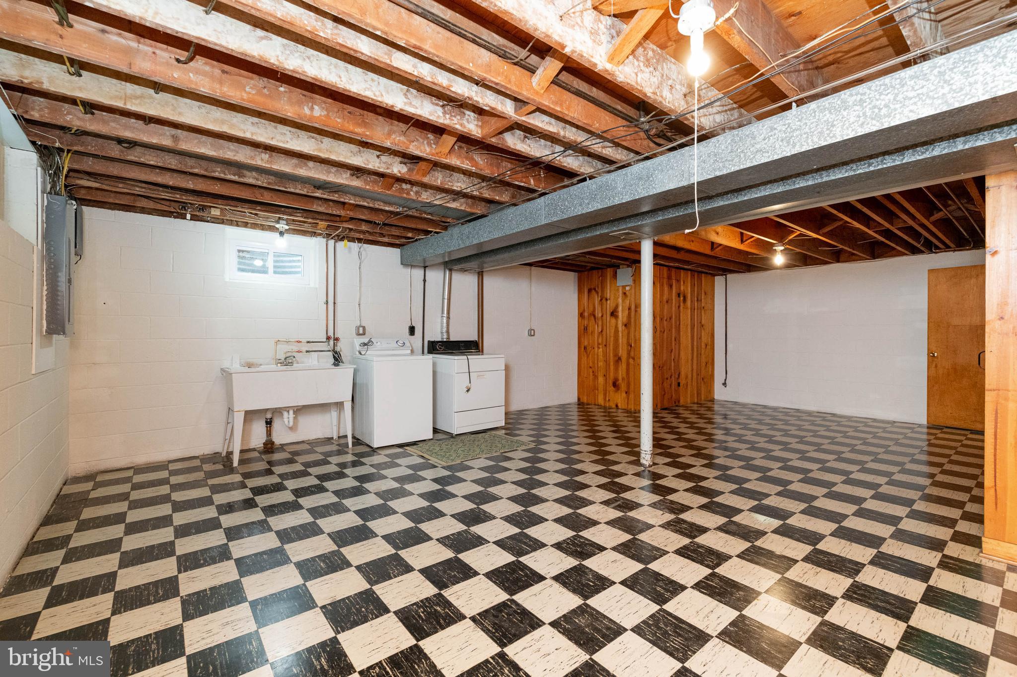 813 Stoneleigh Road Baltimore, MD 21212 - Photo 34 of 42 Basement