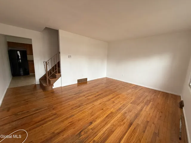 $1,800 | 5 Dowling Road, Unit A, Colonie, NY 12205