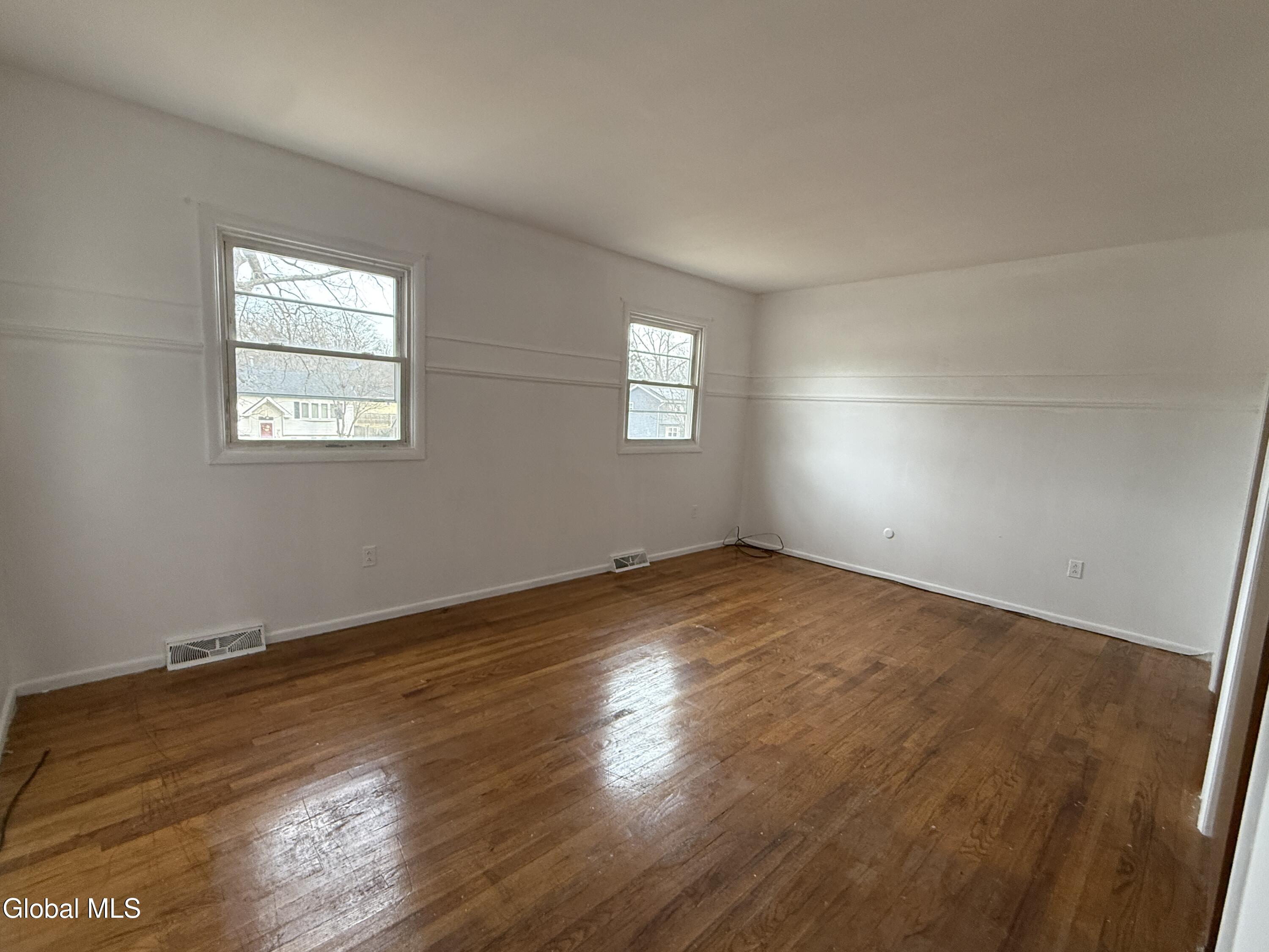 5 Dowling Road, Unit A Colonie, NY 12205 - Photo 10 of 19 IMG_9095