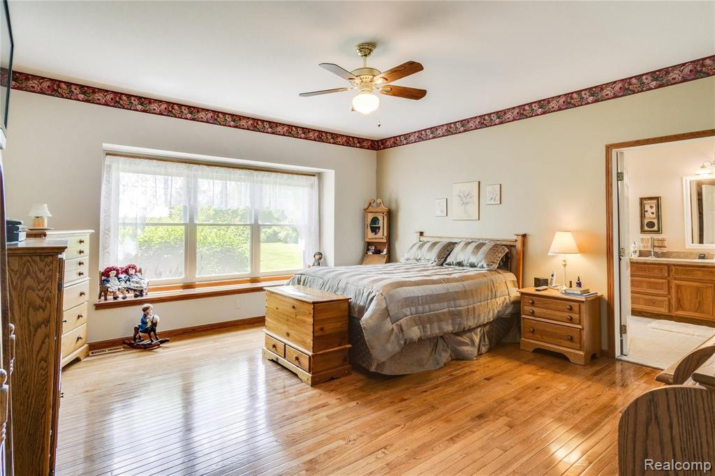 5804 Dryden Road Dryden, MI 48428 - Photo 17 of 59