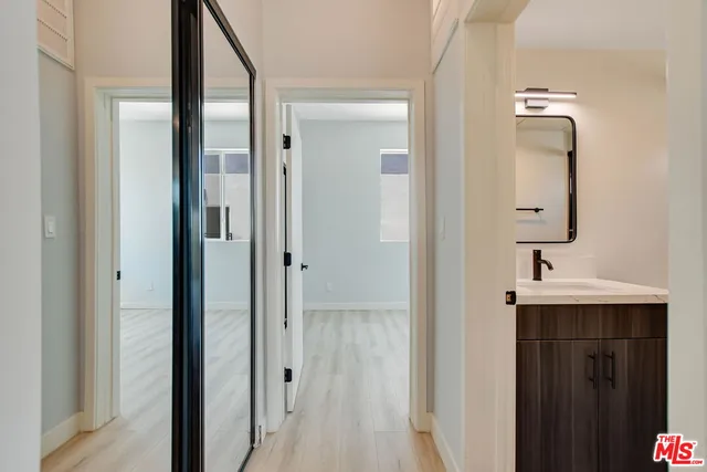 $4,330 | 4547 Saturn Street, Los Angeles, CA 90019