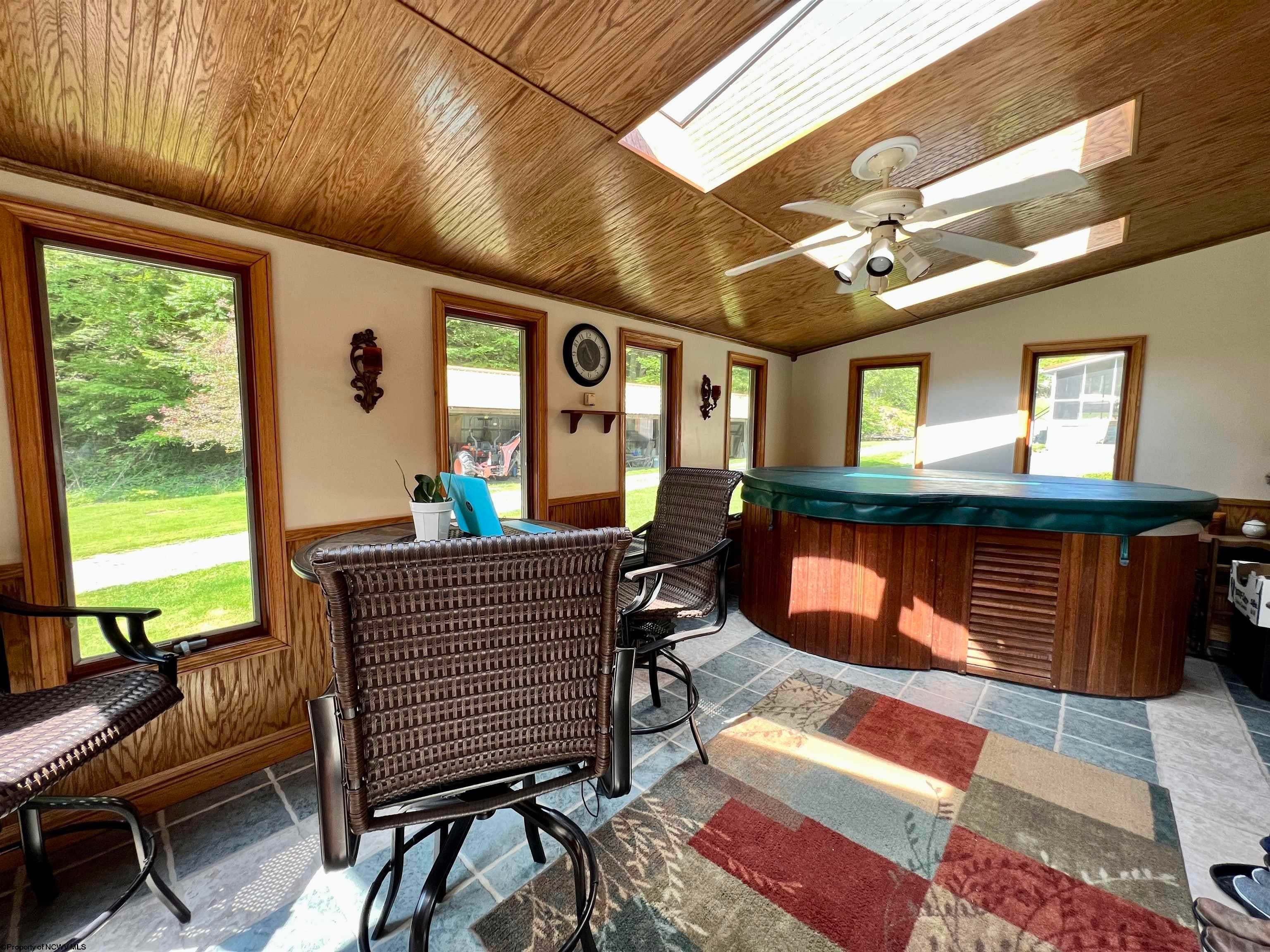206 Roads End Road Parsons, WV 26287 - Photo 12 of 38 Gallery Image 12