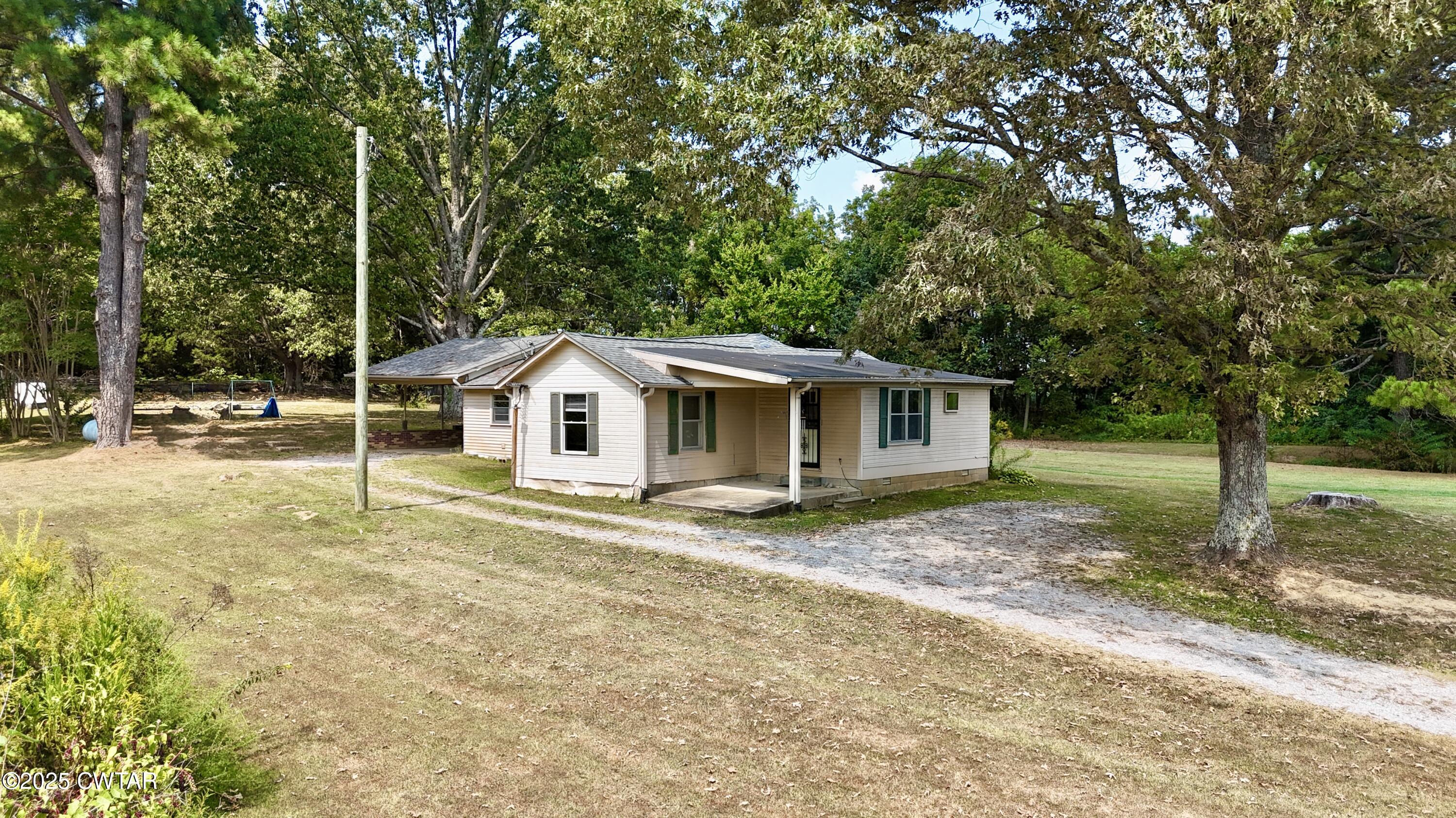 116 Gale Faucett Road Trenton, TN 38382 - Photo 4 of 39 DJI_20250912122122_0413_D