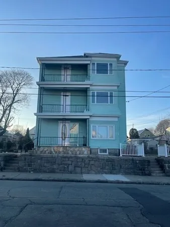 $2,150 | 1553 Rodman Street, Unit 3, Fall River, MA 02721
