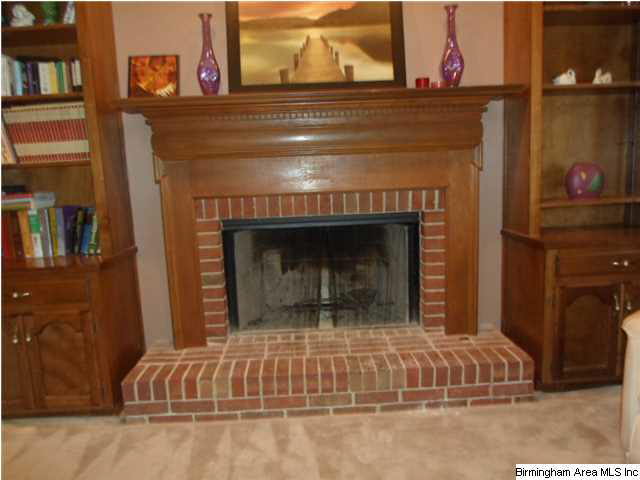 2302 Kristen Circle Pelham, AL 35124 - Photo 9 of 28