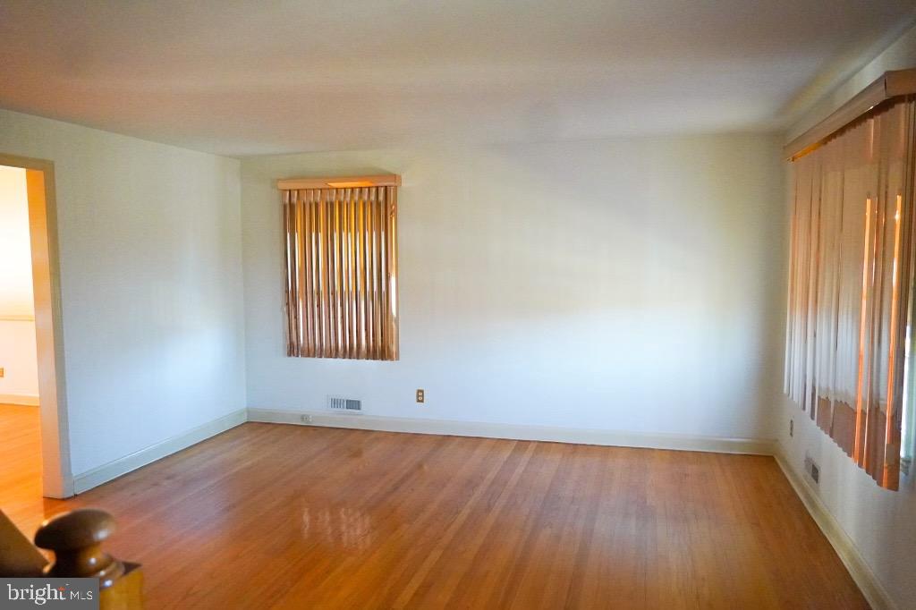 1415 Kirkwood Road Baltimore, MD 21207 - Photo 6 of 29