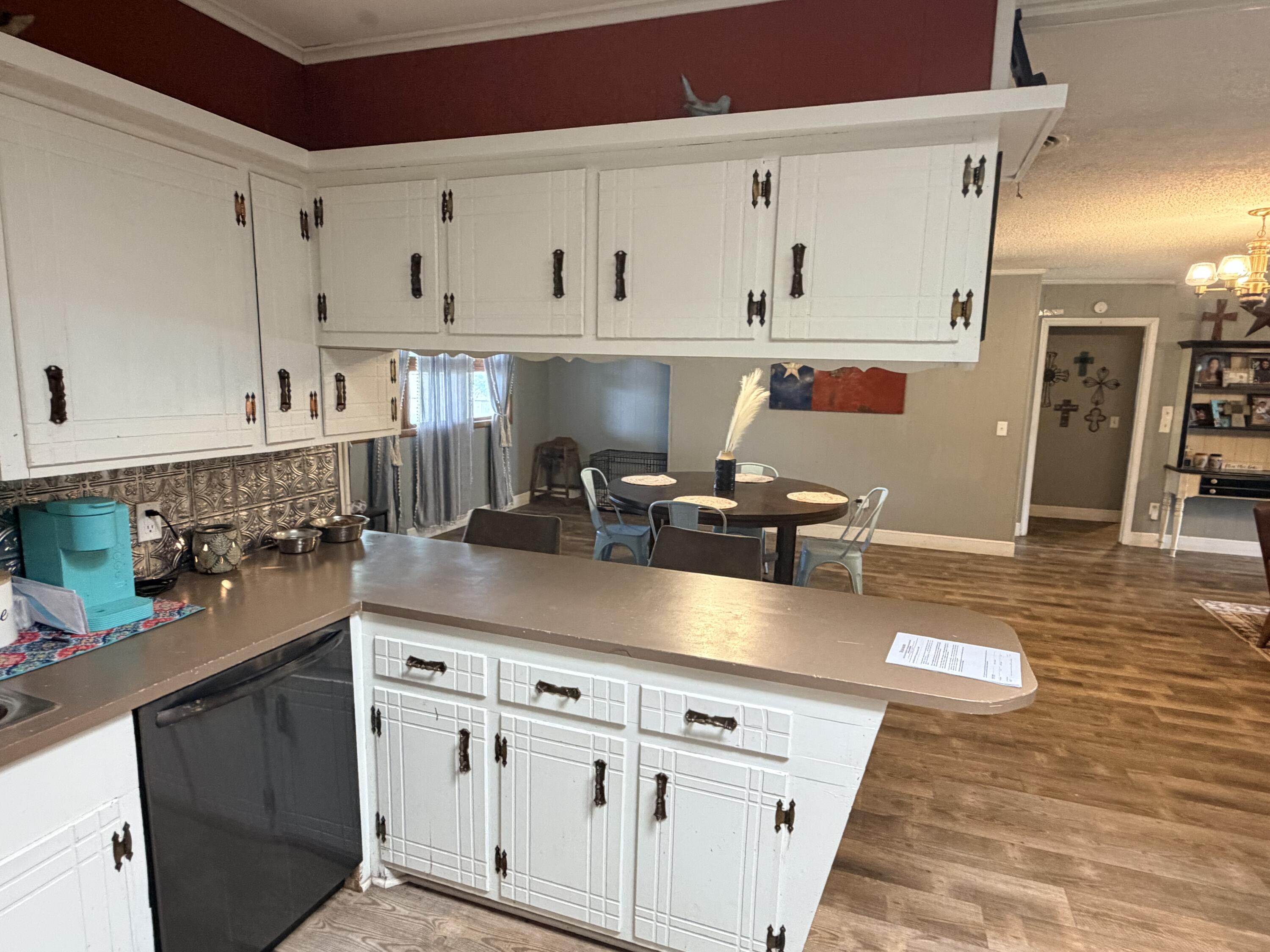 1210 Garland Plainview, TX 79072 - Photo 2 of 27 IMG_2797