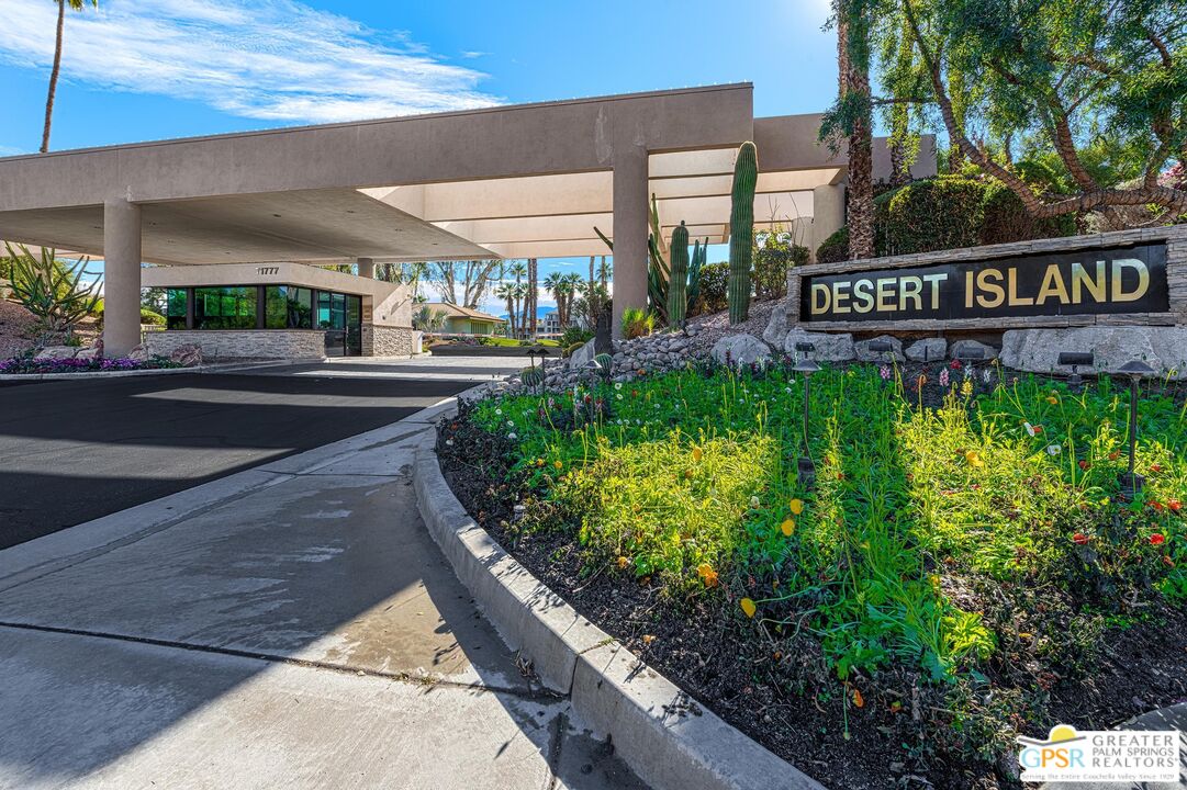 910 Island Drive, Unit 401 Rancho Mirage, CA 92270 - Photo 28 of 40