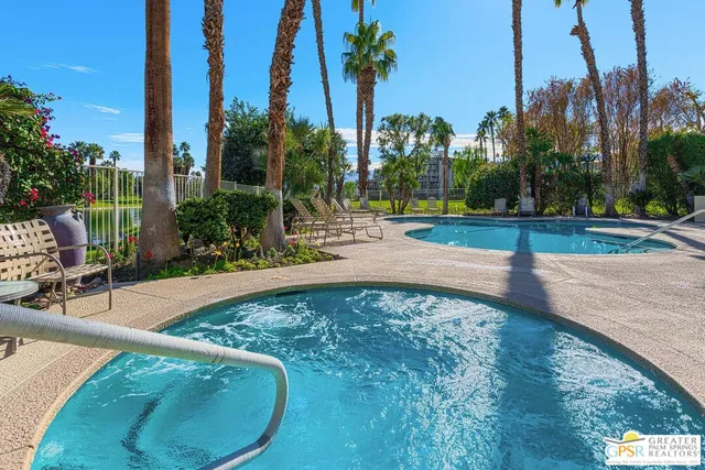 a view of a tennis court