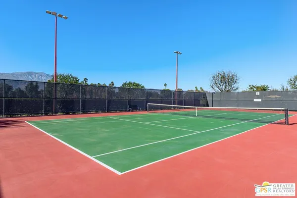 $699,000 | 910 Island Drive, Unit 401, Rancho Mirage, CA 92270