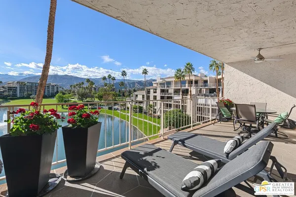 $699,000 | 910 Island Drive, Unit 401, Rancho Mirage, CA 92270