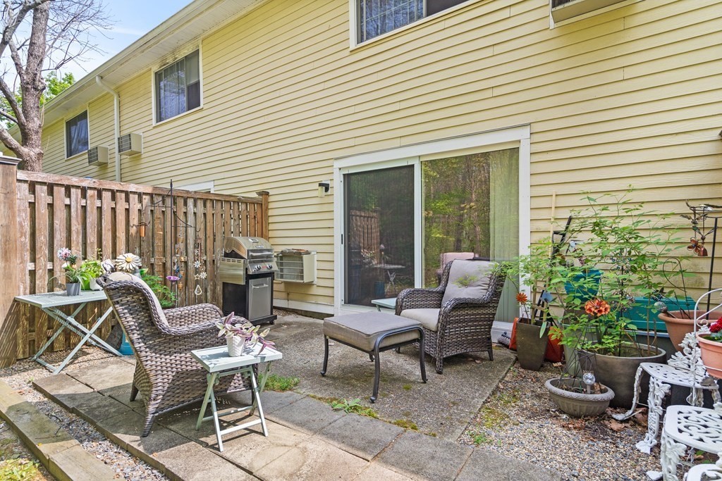 10 Janet Road, Unit 7 Easton, MA 02375 - Photo 2 of 19 Gallery Image 2