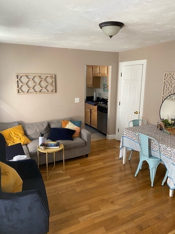 77 Pearl Street, Unit 2 Boston, MA 02129 - Photo 4 of 10