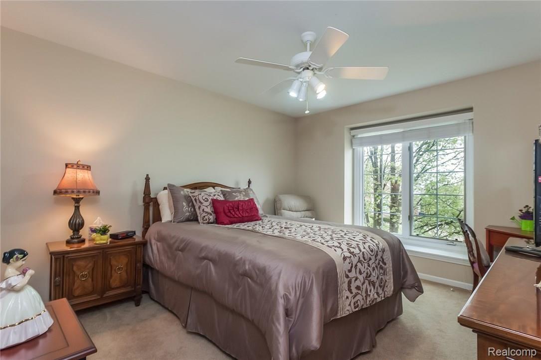 1157 Krista Court Rochester, MI 48307 - Photo 28 of 39 035-4095381-medium.jpg