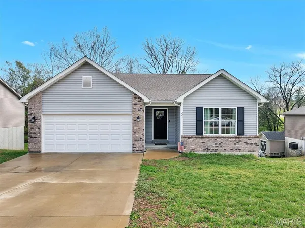 $310,000 | 224 South Ridge Court, Union, MO 63084
