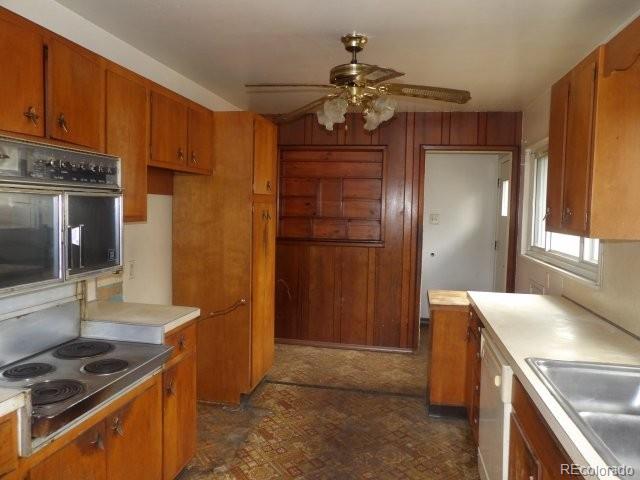 3015 Quebec Street Denver, CO 80207 - Photo 11 of 26
