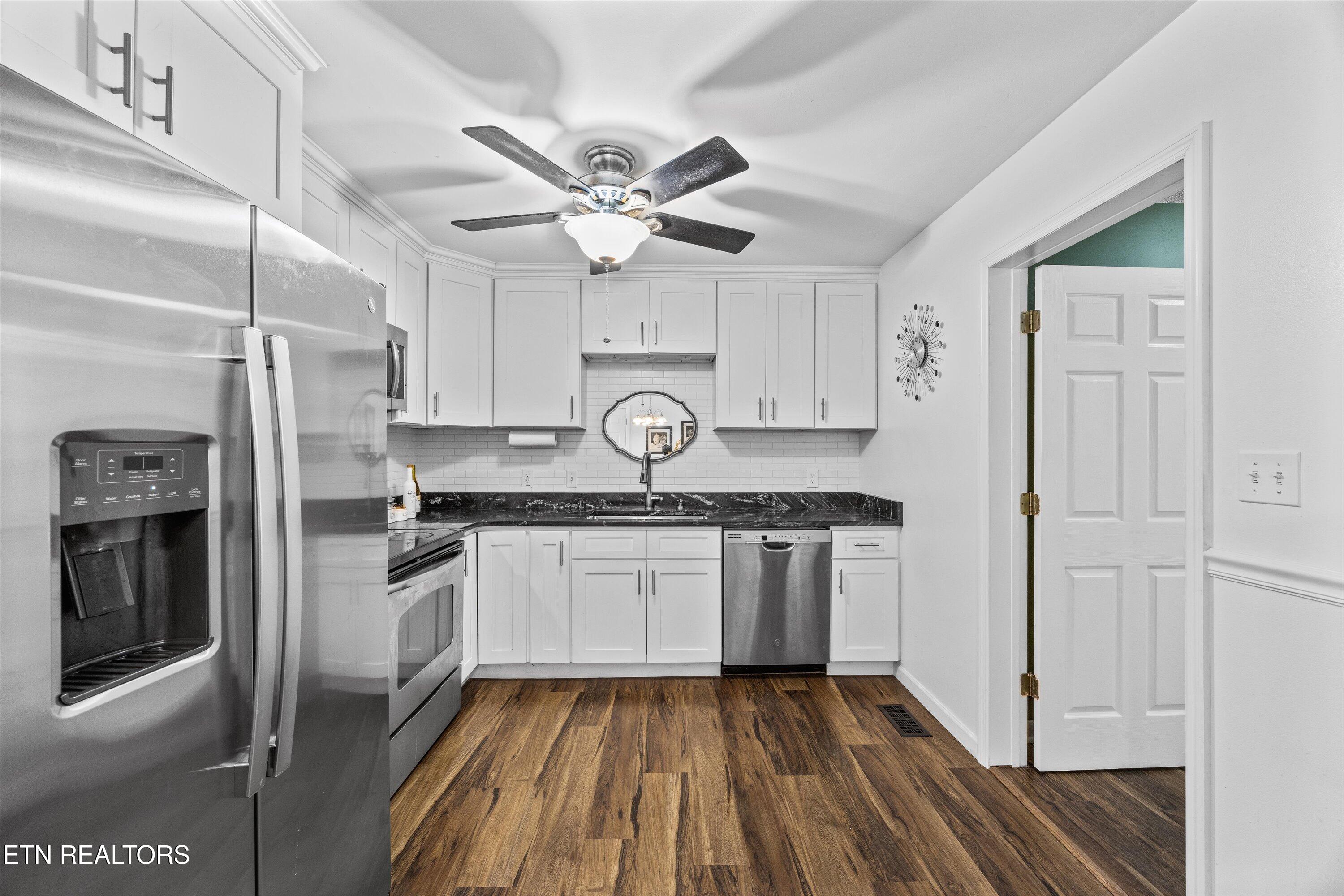 5614 Wassman Road Knoxville, TN 37912 - Photo 13 of 36 17-5614 Wassman Rd 15