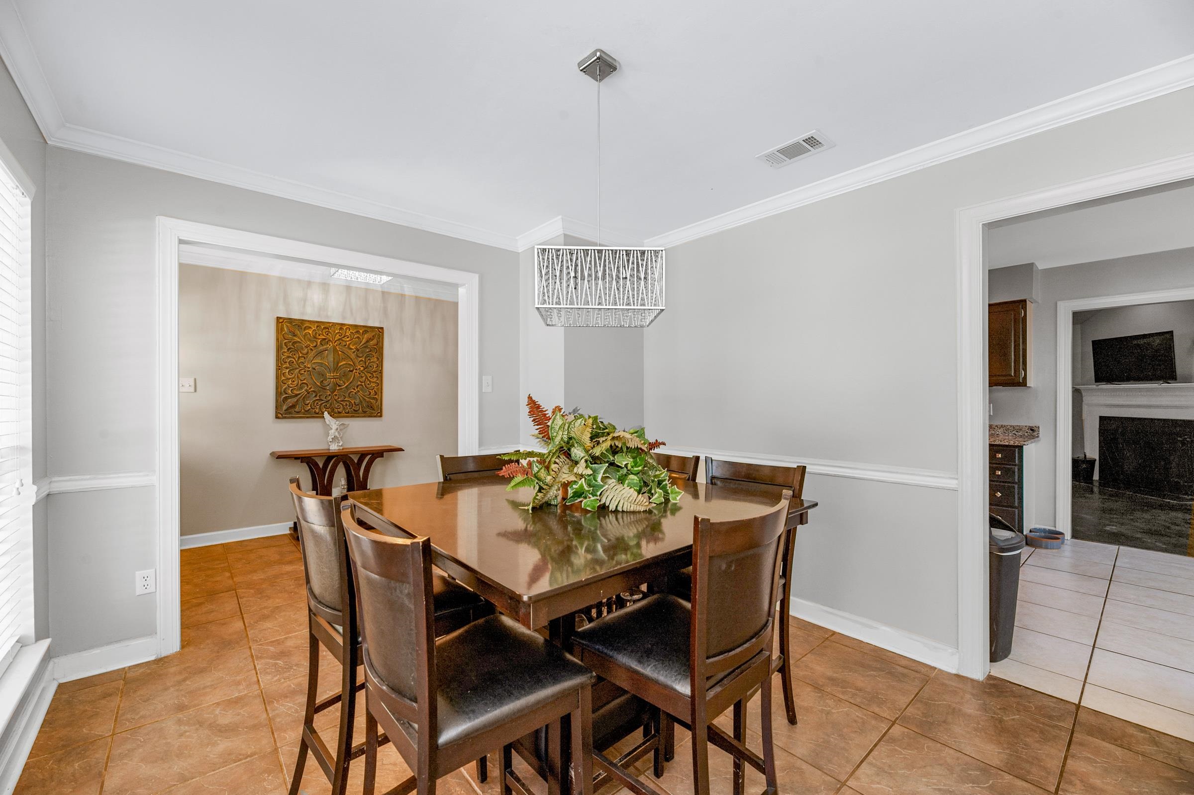 181 Ridgewood Drive Daphne, AL 36526 - Photo 7 of 22 Dining Room