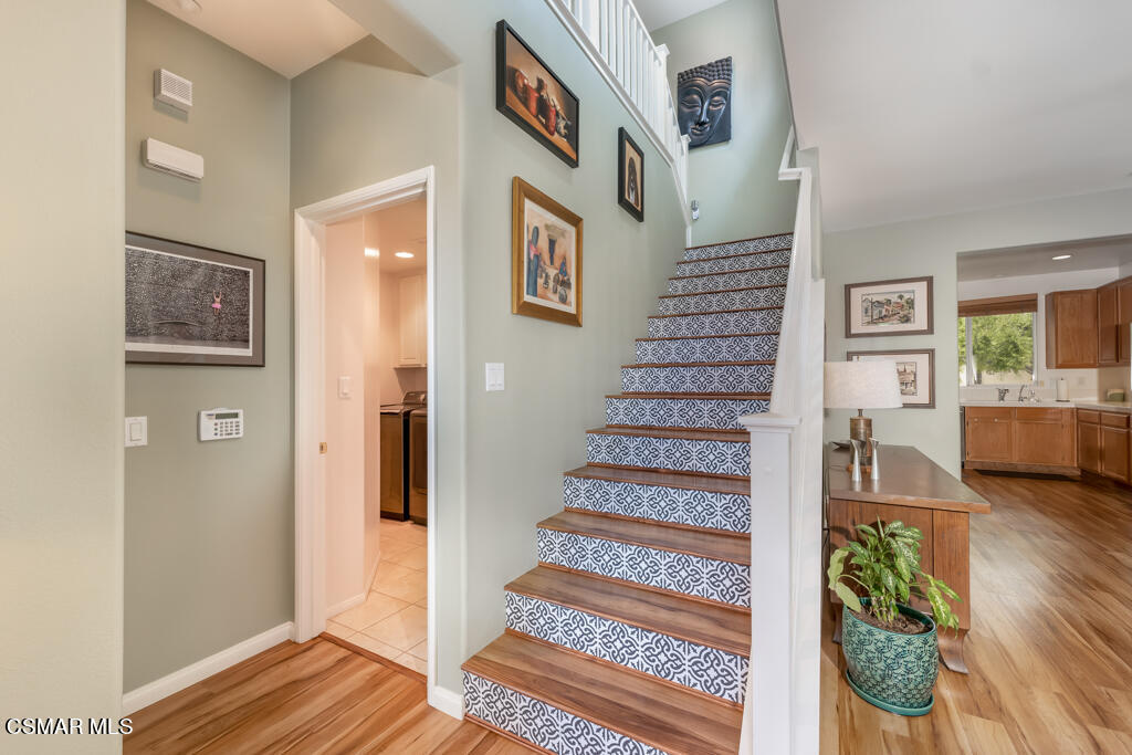 2307 Shakespeare Drive Oxnard, CA 93033 - Photo 16 of 42 a view of an entryway with wooden floor and windows