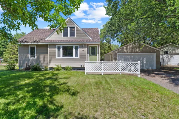 $275,000 | 14 Pointcross Drive, Circle Pines, MN 55014