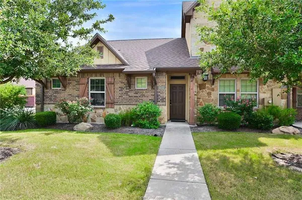 $700 | 3122 Cullen Trail, College Station, TX 77845