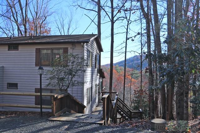 2962 Powder Horn Mountain Road Deep Gap, NC 28618 - Photo 3 of 12 Gallery Image 3