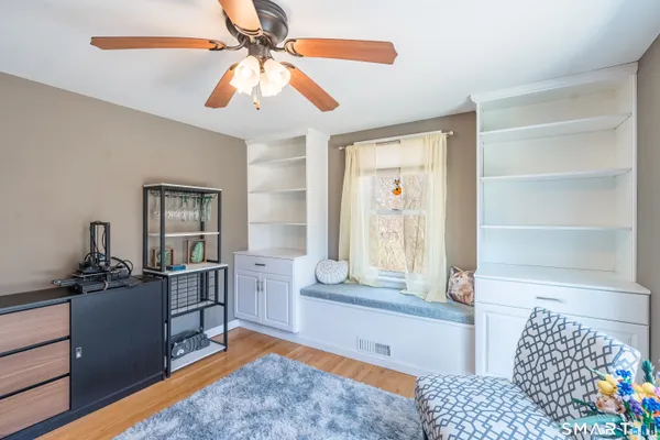 $450,000 | 236 Avery Hill Road, Ledyard, CT 06339
